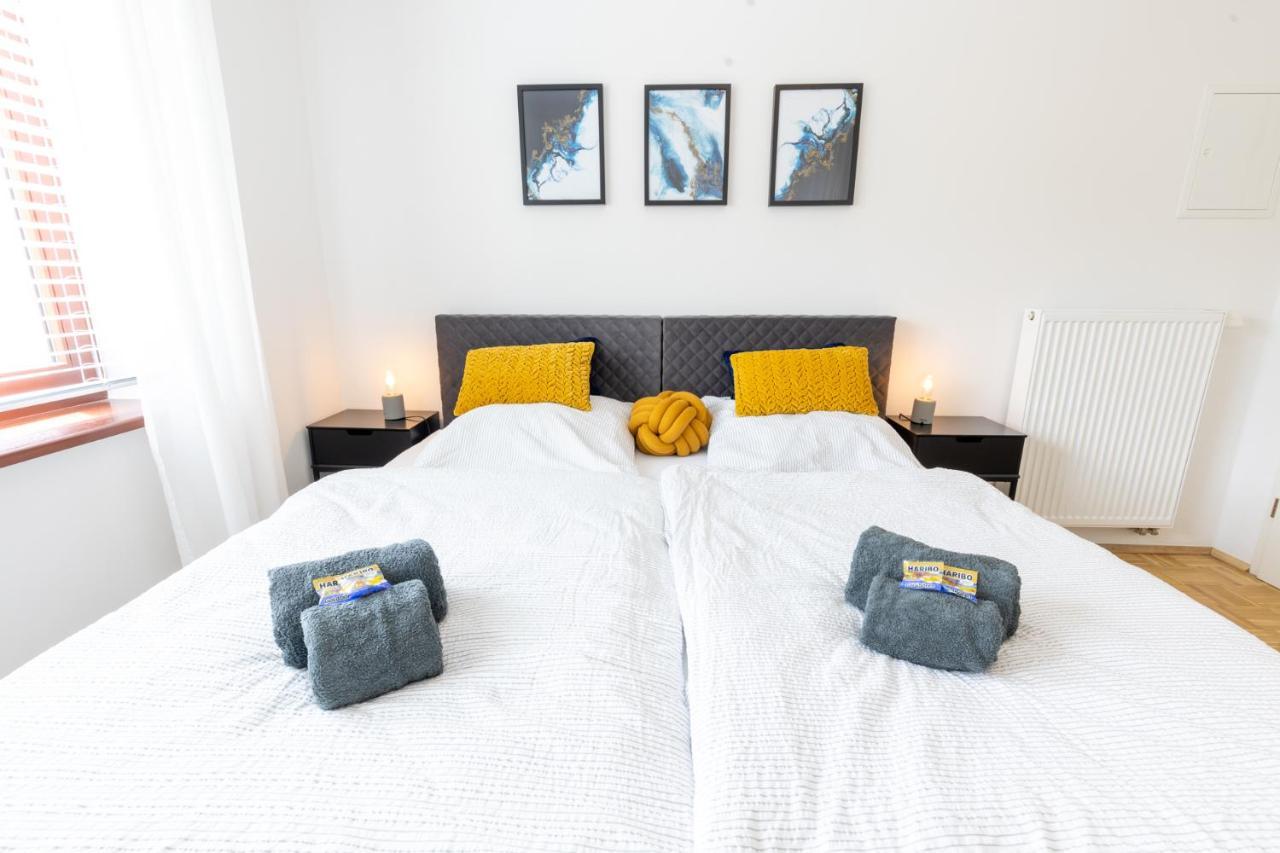 兰施泰因Rhein-Lahn Living - Modernes Design - Balkon Mit Aussicht - Zentrale Lage Nahe Rhein Und Martinsburg公寓 外观 照片