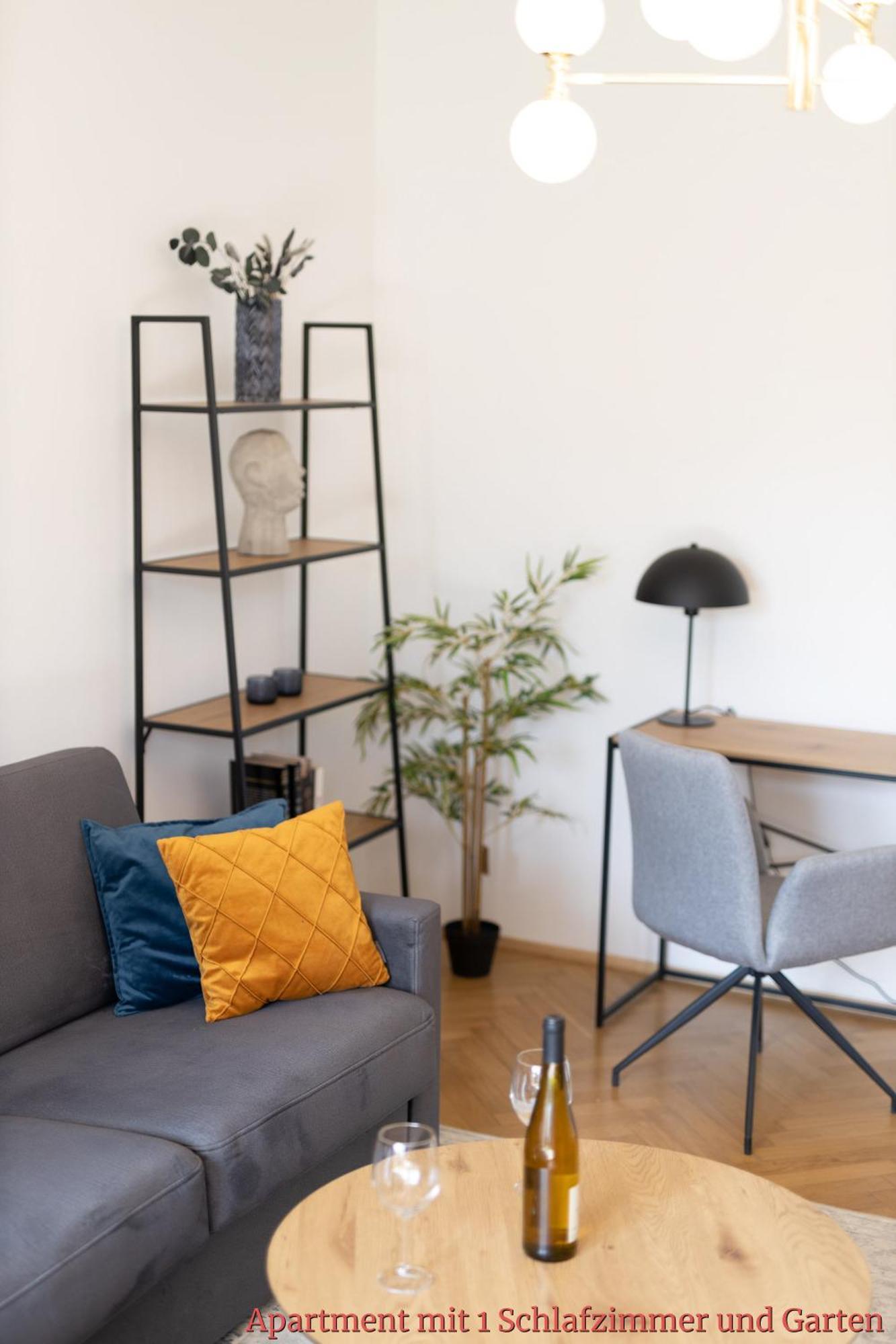 兰施泰因Rhein-Lahn Living - Modernes Design - Balkon Mit Aussicht - Zentrale Lage Nahe Rhein Und Martinsburg公寓 外观 照片